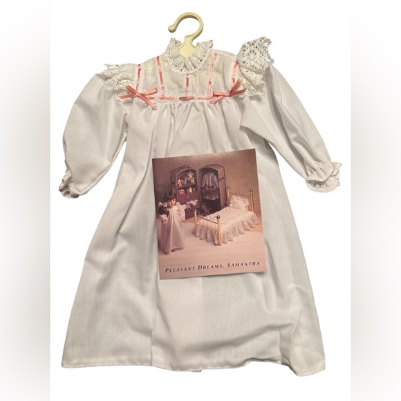 American Girl Samantha, Clothes, and Pink Trunk - Picture 9 of 16